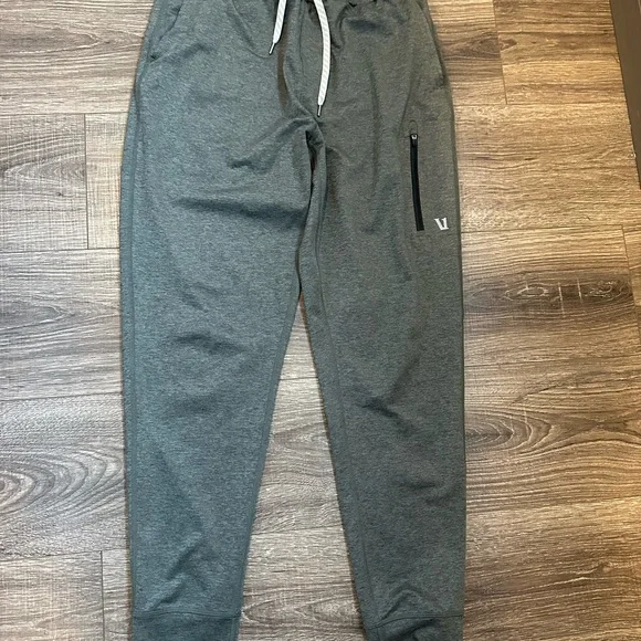 Vuori Men’s Small Sunday performance Jogger Pants Heather Green - Picture 2 of 14